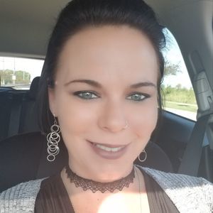 Meet your Posher, Gina